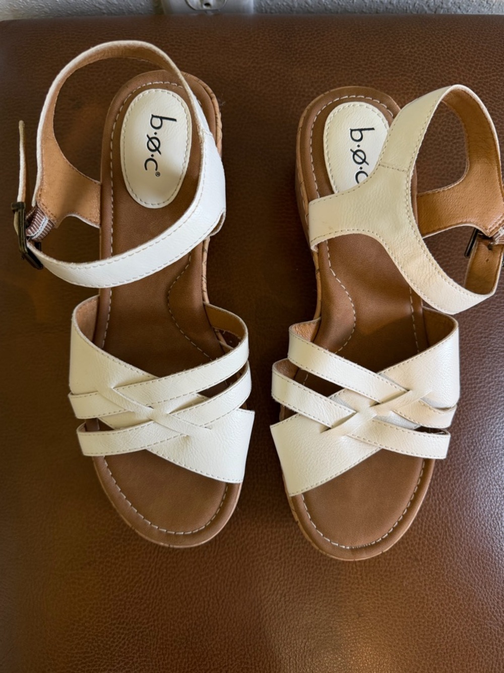 b.o.c. Born Concept Cream Sandals Cork Wedge Ankle Strap Comfort Size 10